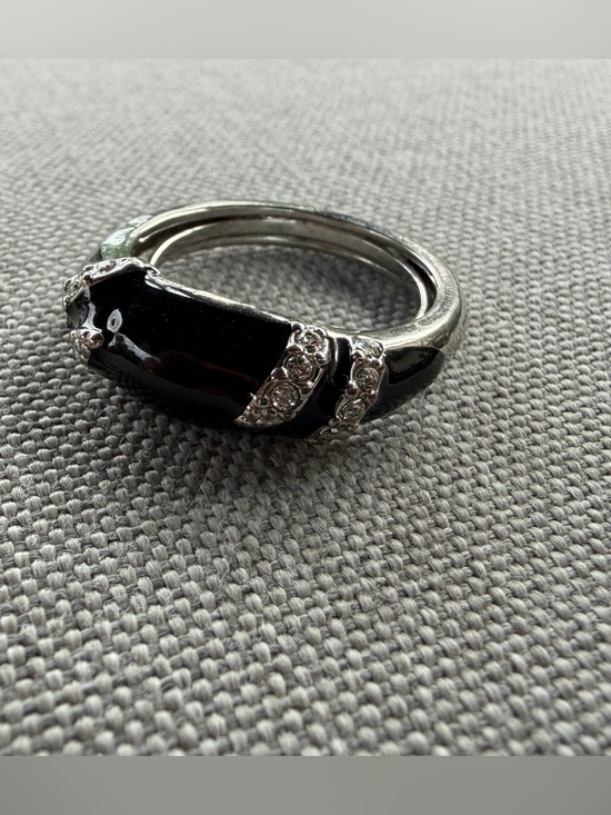 Avon Jewelry - Vintage Avon Silver Ring w/ Black Gemstone